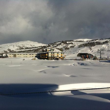 Perisher Manor Hotel Perisher Valley Ngoại thất bức ảnh