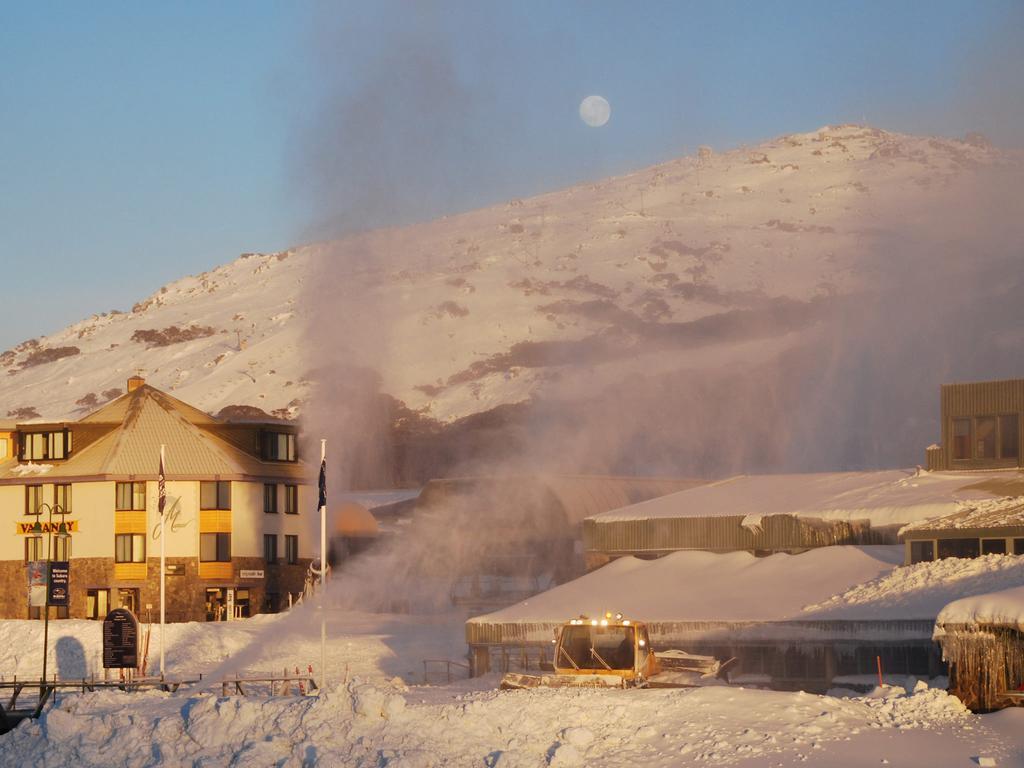 Perisher Manor Hotel Perisher Valley Ngoại thất bức ảnh